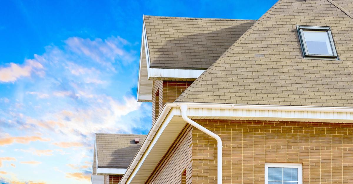 7 Signs It’s Time to Replace Your Roof